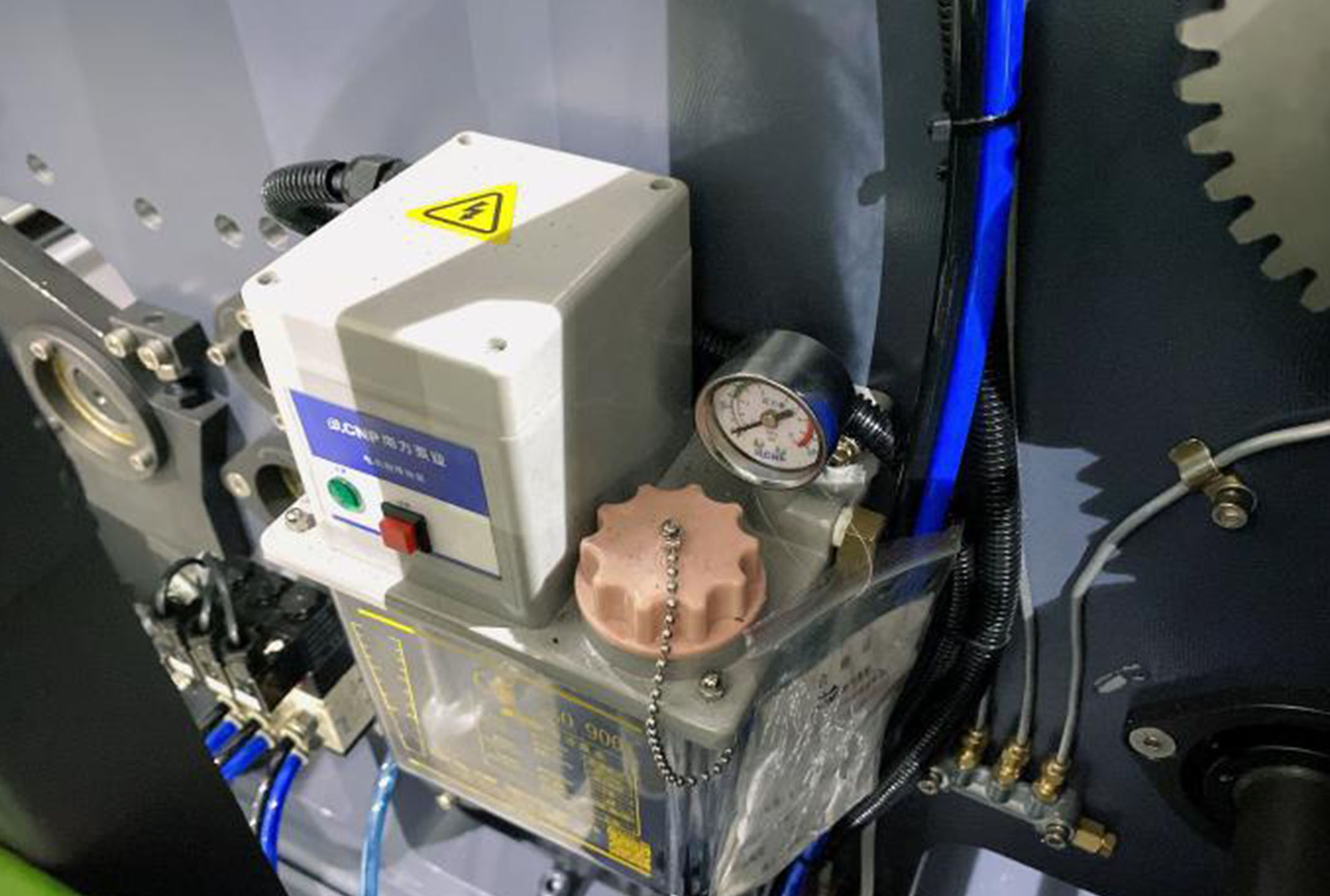 Sistema de lubrifica&ccedil;&atilde;o autom&aacute;tica